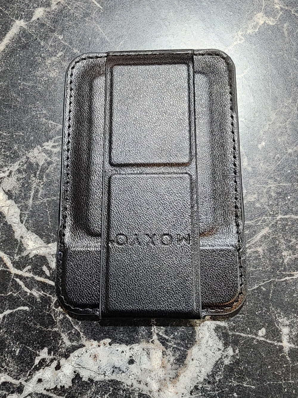 Black Leather Magsafe Clip Case/stand